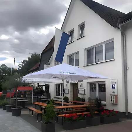 アパート Ballova *